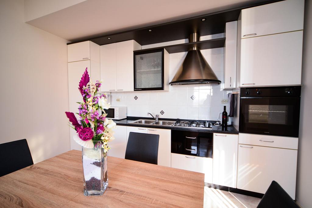Sun Mijo Apartment Задар Стая снимка